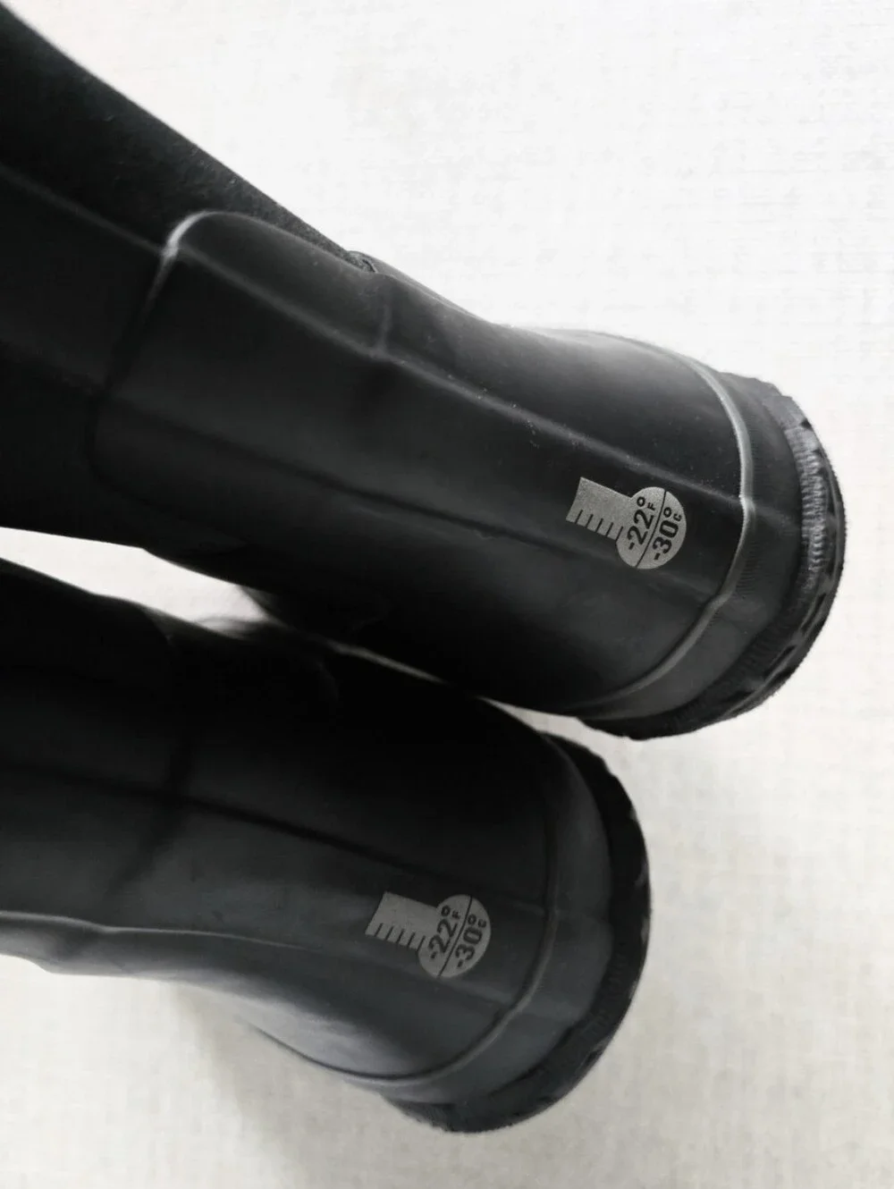 BOGS Classic Seamless Grasp Solid Big Kids Waterproof Boots Black Youth 6
